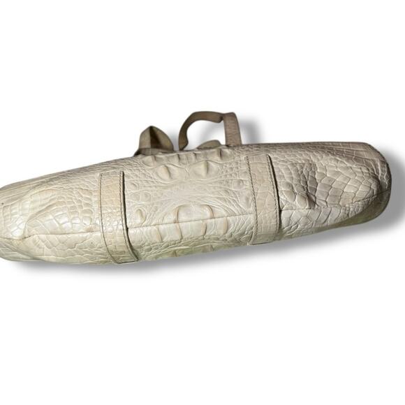 Vintage Brahmin Croc-Embossed Leather Barrel Shoulder Bag – Ivory / Cream - Picture 3 of 10